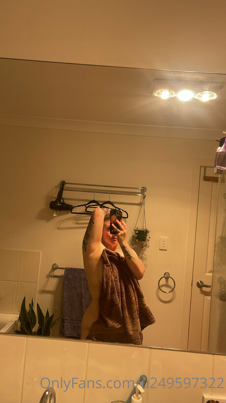 Naken läckt OnlyFans-bild av U249597322