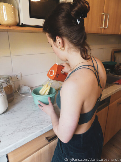 Nacktes geleaktes OnlyFans-Foto von Clarissarosanaroth