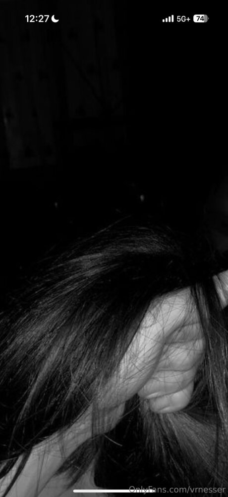 Nacktes geleaktes OnlyFans-Foto von Vrnesser