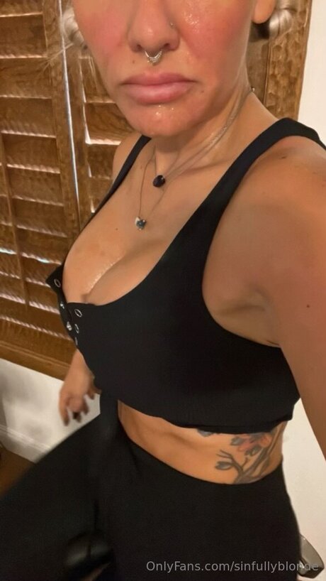 Sinfullyblonde