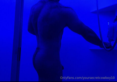 Photo nue de fuite OnlyFans de Yoursecretcowboy10