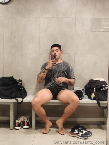 Foto nua vazada do OnlyFans de Santoxpe