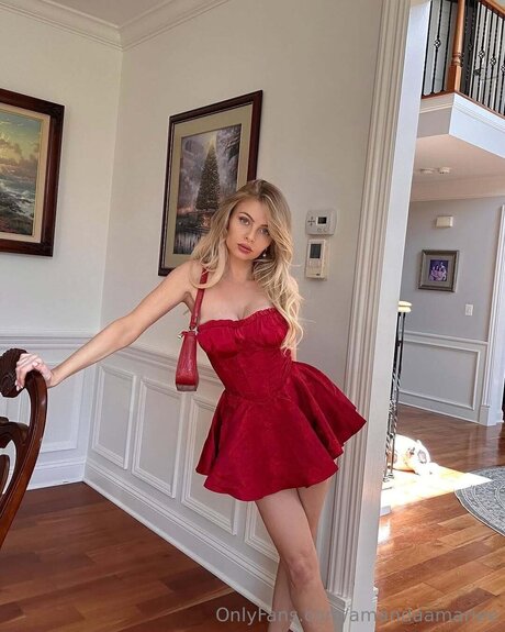 Nøgent lækket OnlyFans-billede af Bellaamarieeeee
