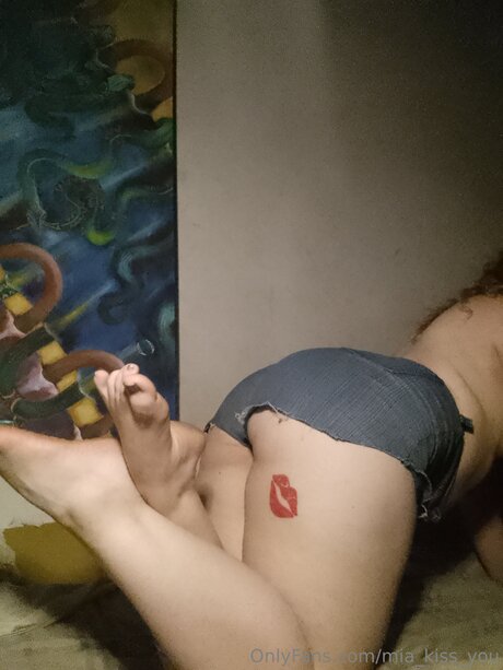 Naken lekkede OnlyFans-bilde av Mia Kiss You