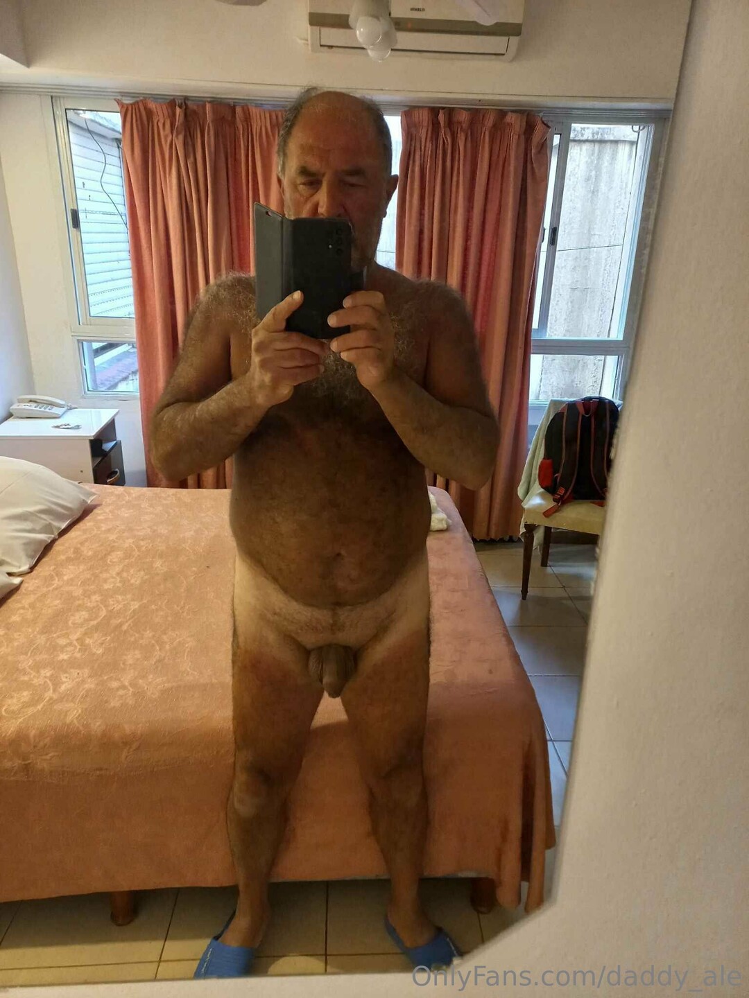Foto desnuda filtrada de OnlyFans de Daddy Ale #109