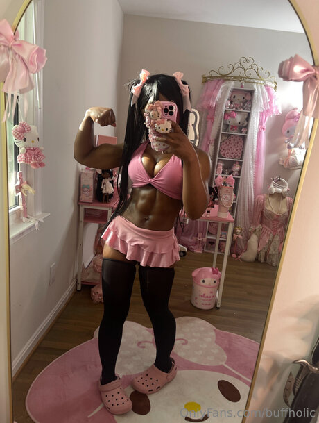 Buffholic