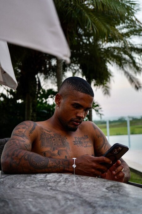 Douglascosta