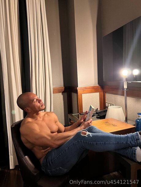 Dwayne Johnson Jr