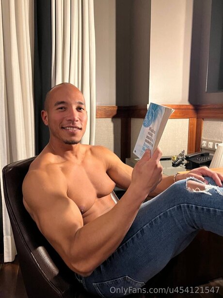 Naken lekkede OnlyFans-bilde av Dwayne Johnson Jr