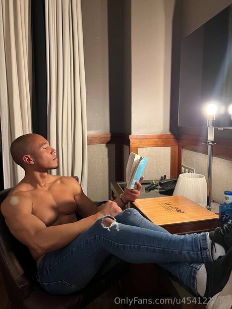 Dwayne Johnson Jr