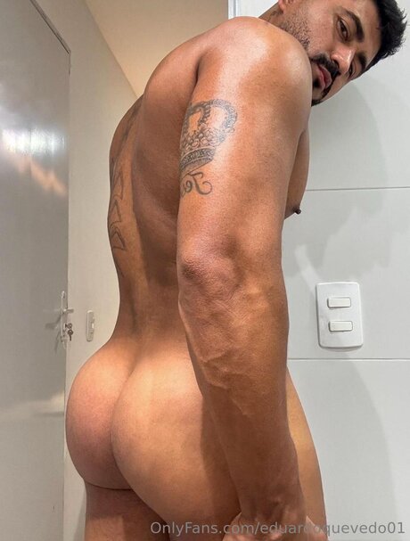 Photo nue de fuite OnlyFans de Eduardoquevedo01