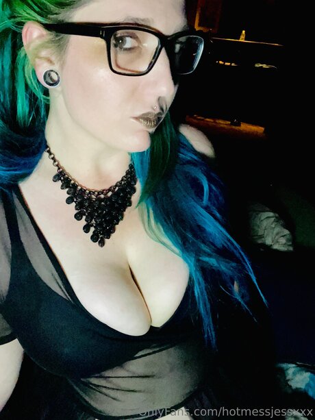 Hotmessjessxxx