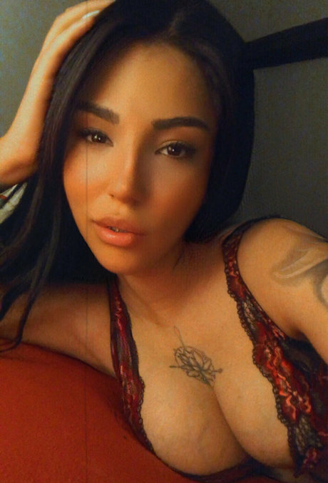 Nahá fotka uniklých OnlyFans od Ameliereve7