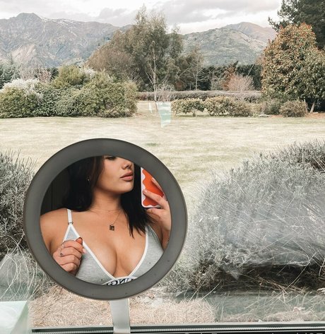 Photo nue de fuite OnlyFans de Nzgirl97