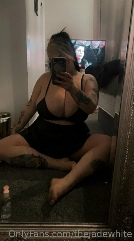Thejadewhite