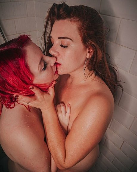 Foto desnuda filtrada de OnlyFans de Thatgirlnextdoor11