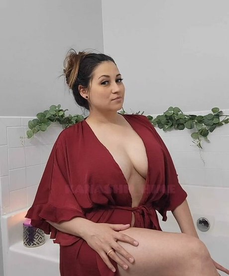 Foto di nudo di fuga di OnlyFans di Kanashii Hime