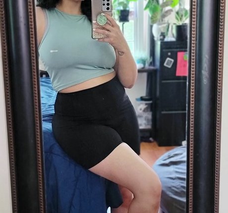 Momgenes22