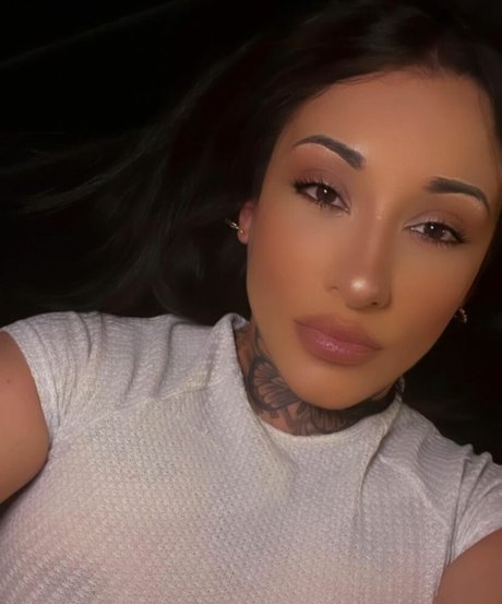 Nahá fotka uniklých OnlyFans od Dulcebabexo
