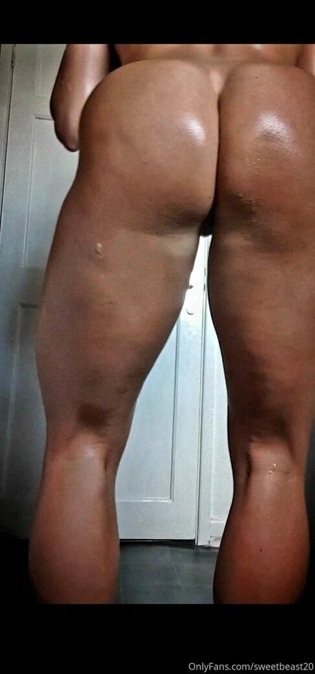 Sweetbeast20  nude leaked OnlyFans photo