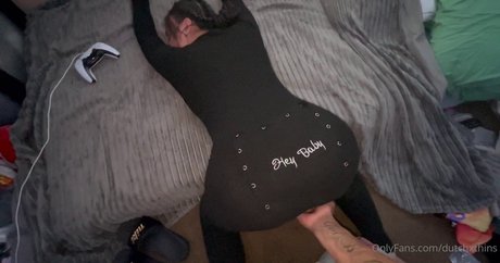 Alaston vuotanut OnlyFans-kuva Dutchxthins