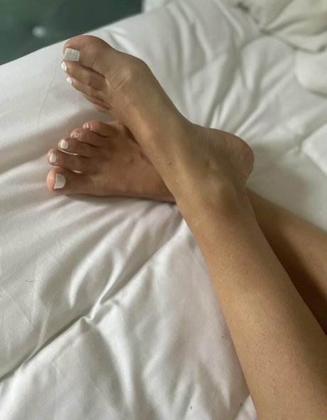 Naken läckt OnlyFans-bild av Theresa Edward