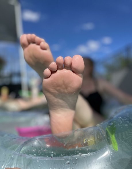 Обнаженная фотография утечки OnlyFans от Lovelylucyj20
