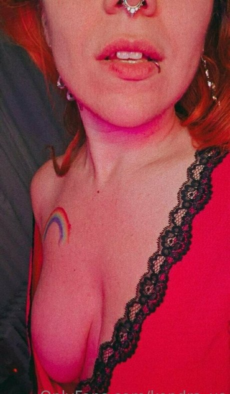 Nahá fotka uniklých OnlyFans od Kendraxs