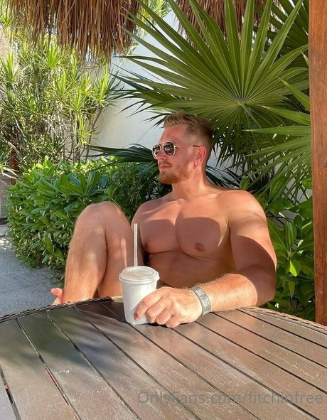 Fitshinfree  nude leaked OnlyFans photo