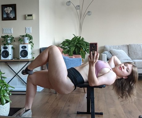 Naomioop  nude leaked OnlyFans photo