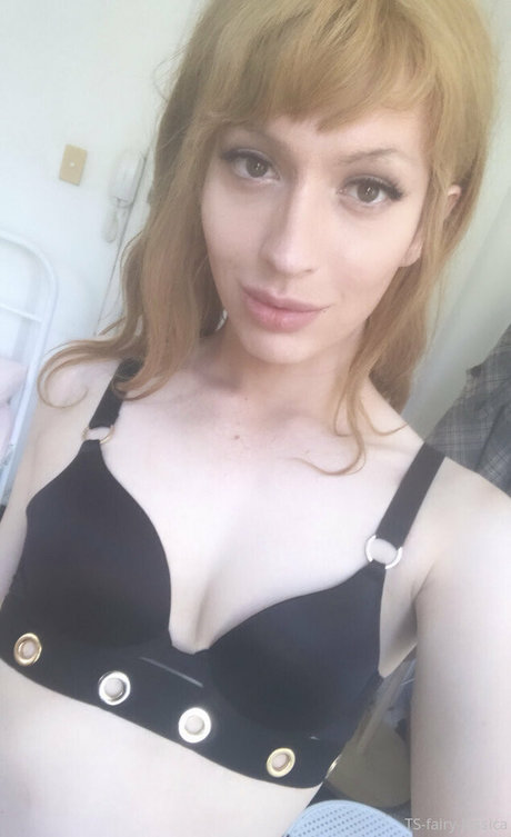 Naken lekkede OnlyFans-bilde av Tsfairyjessica
