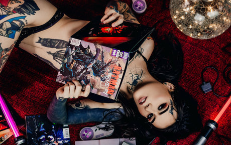 Suicide Girls