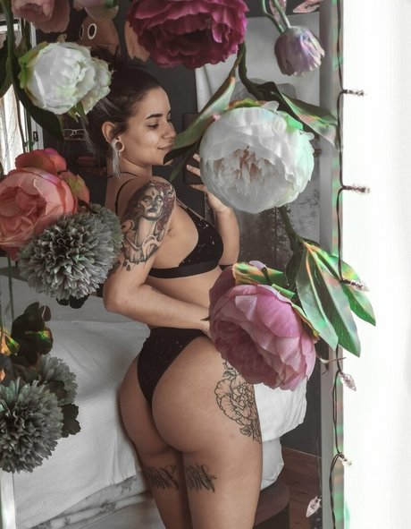 Suicide Girls
