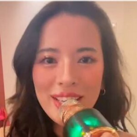 Naken lekkede OnlyFans-bilde av Mooomoo