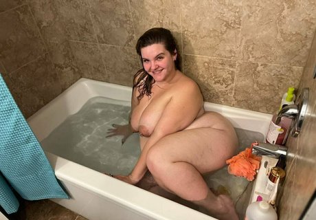 Foto di nudo di fuga di OnlyFans di Mollynonsense