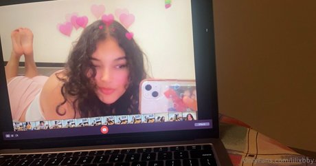 Foto di nudo di fuga di OnlyFans di Lilixbby