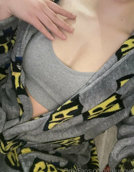 Lulunova OnlyFans泄露裸照