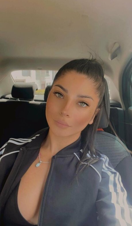 Selenakyle69
