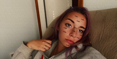 Dadiesbabygirl