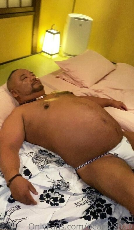 Naken lekkede OnlyFans-bilde av Bears2020