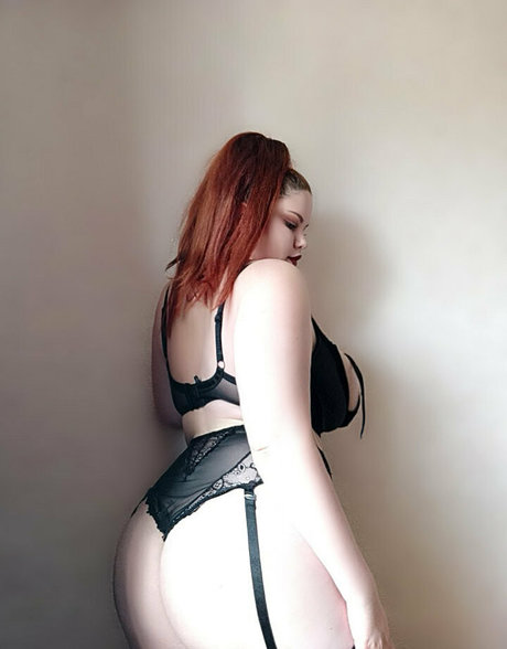 Nahá fotka uniklých OnlyFans od Annabernadi