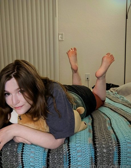 Ashleejune