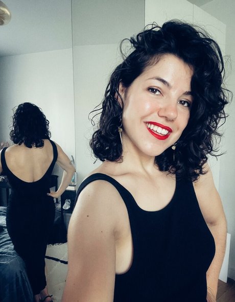 Photo nue de fuite OnlyFans de Victoiredeblasset