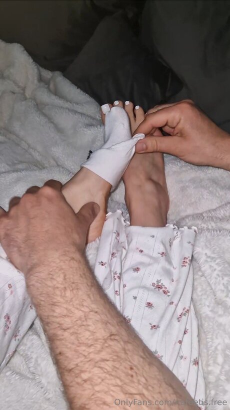 Nacktes geleaktes OnlyFans-Foto von Nafeetis