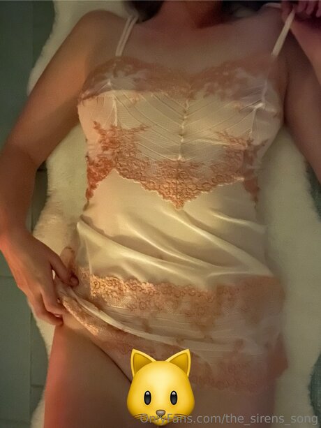 Nacktes geleaktes OnlyFans-Foto von The Sirens Song