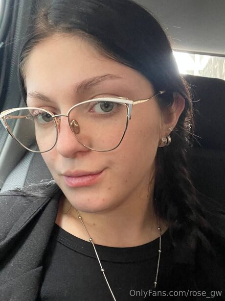 Nahá fotka uniklých OnlyFans od Kindlerose