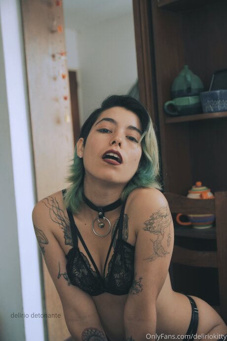Alaston vuotanut OnlyFans-kuva Mistress Delirio