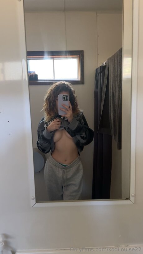 Nacktes geleaktes OnlyFans-Foto von Kodilouise22
