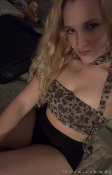 Divadoll1
