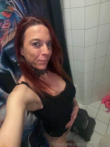 Foto desnuda filtrada de OnlyFans de Yvonne Black